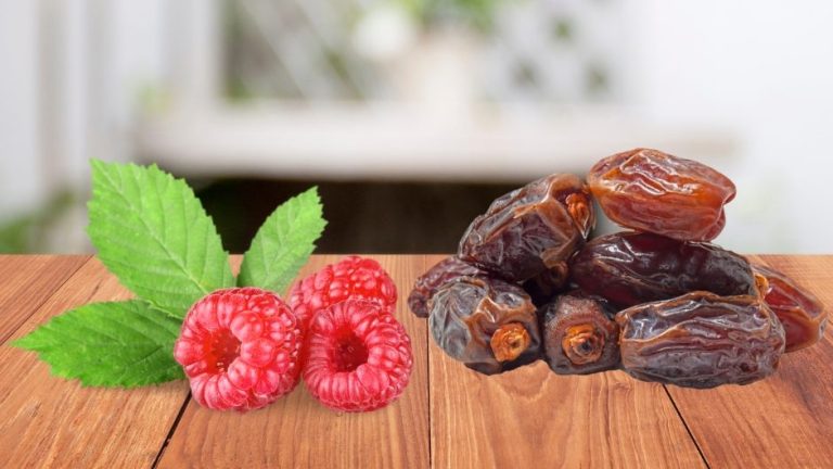 Raspberry Leaf Tea & Dates: Natural Ways to Prepare for Birth 🌸