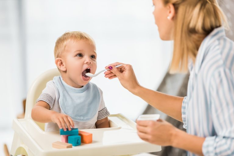 Cluster Feeding: What It Means and How to Handle It